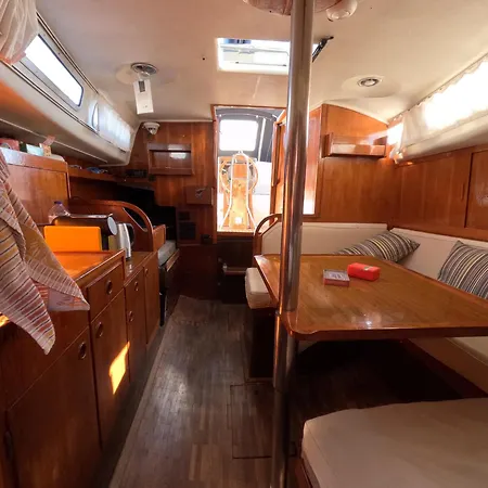 Refugio Flutuante Lissabon